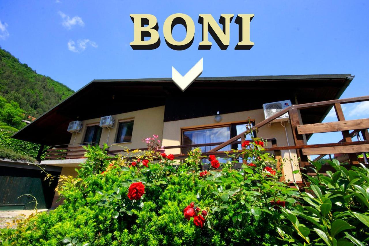 Hotel Na Kopitarjevi Laško Esterno foto