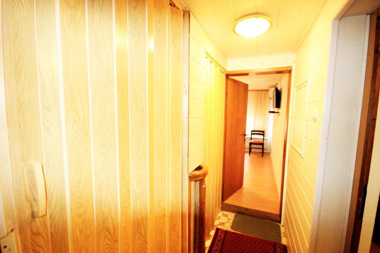 Hotel Na Kopitarjevi Laško Esterno foto