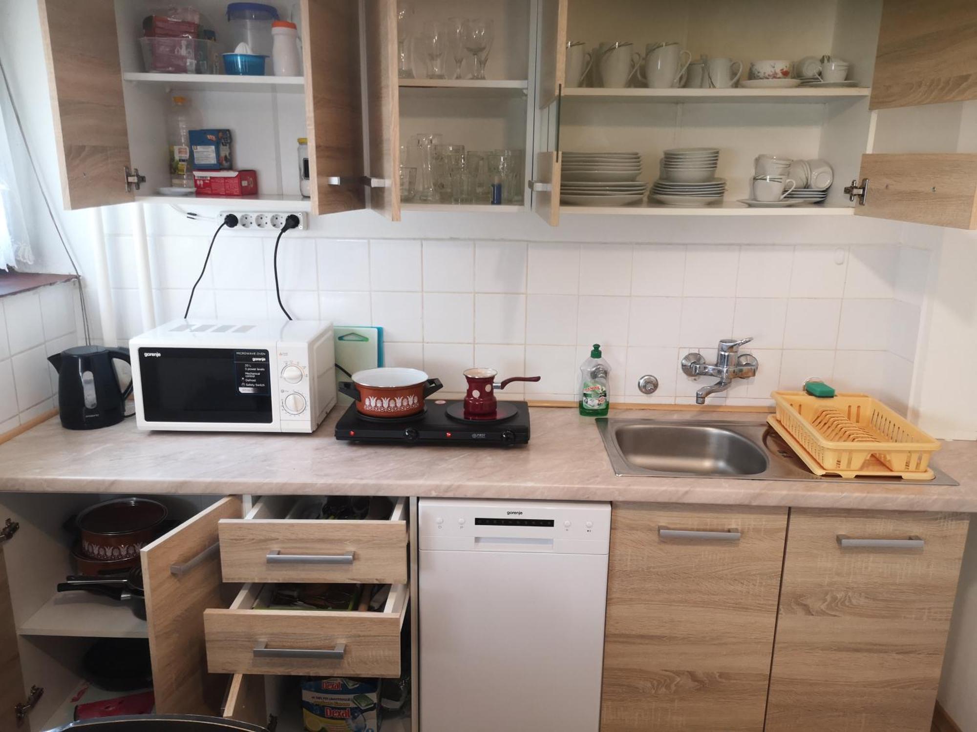 Hotel Na Kopitarjevi Laško Esterno foto