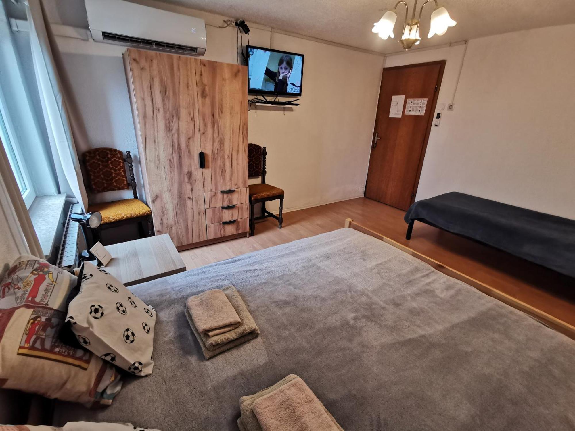Hotel Na Kopitarjevi Laško Esterno foto