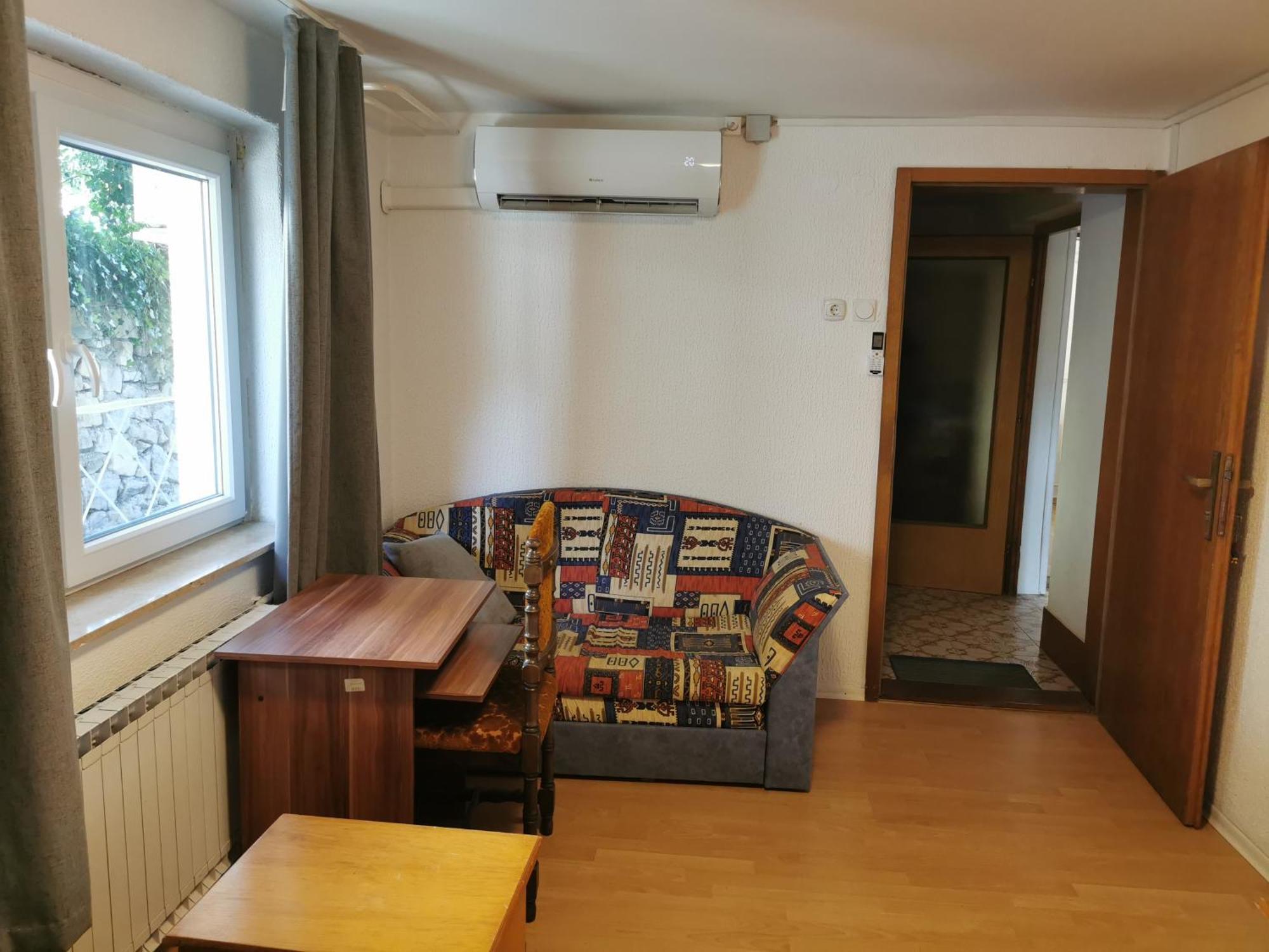 Hotel Na Kopitarjevi Laško Esterno foto